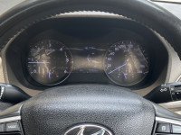 White Hyundai Verna Diesel