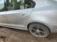 Volkswagen Jetta Highline TDI AT