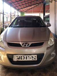Hyundai i20 Asta i20 AT with Sunroof 2010 Model