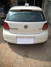 White Volkswagen Polo Comfortline 1.2L D