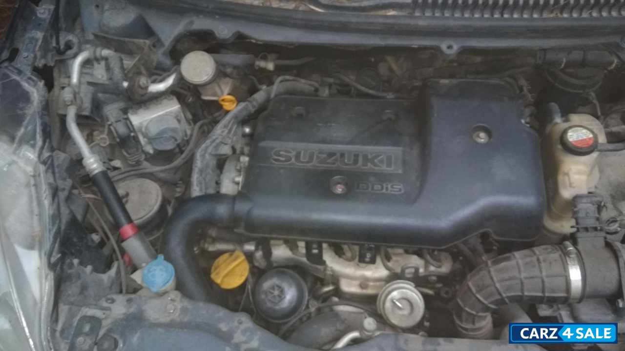 Grey Maruti Suzuki Ertiga ZDI