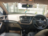 White Hyundai Elite i20 Sportz 1.2