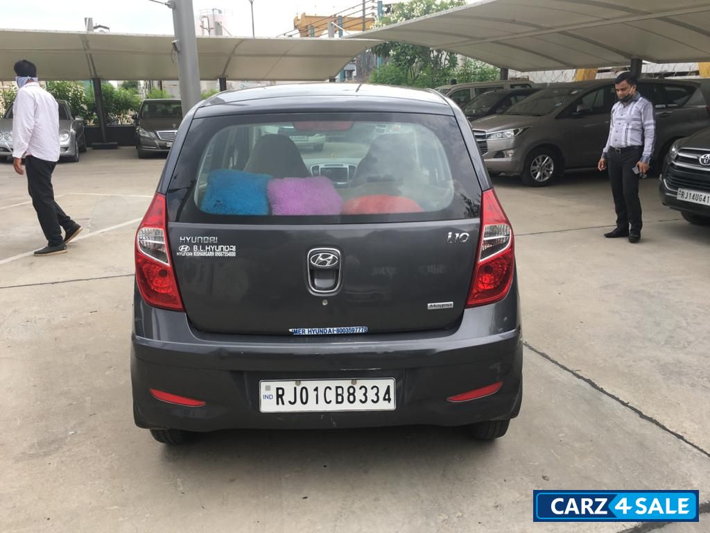 Grey Hyundai i10 1.1 Magna