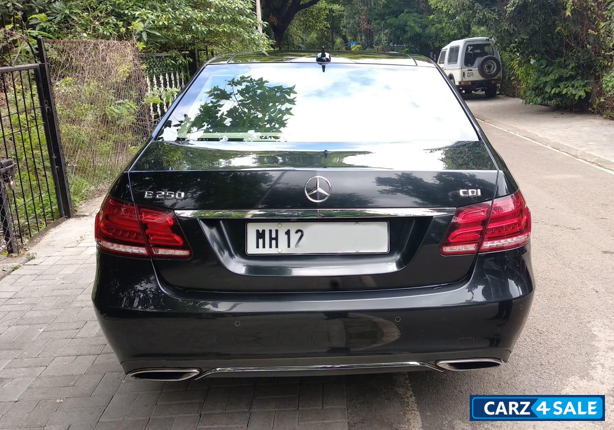 Black Mercedes-Benz E-Class E 250 CDI Edition E