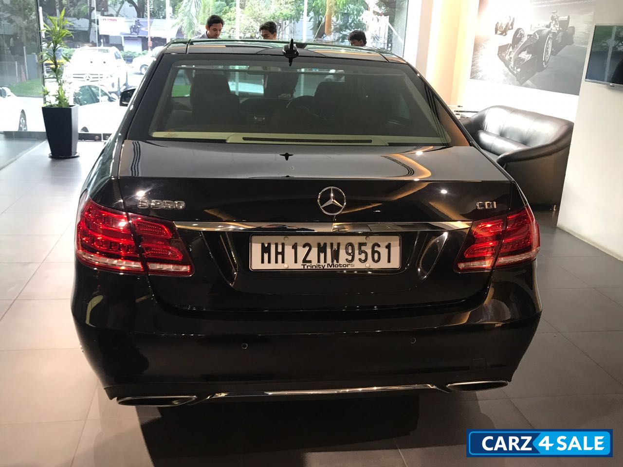 Black Mercedes-Benz E-Class E 250 CDI Edition E