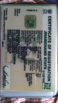 Green Mahindra Bolero DI DX 8 Str