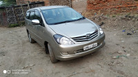 Toyota Innova 2.0 V