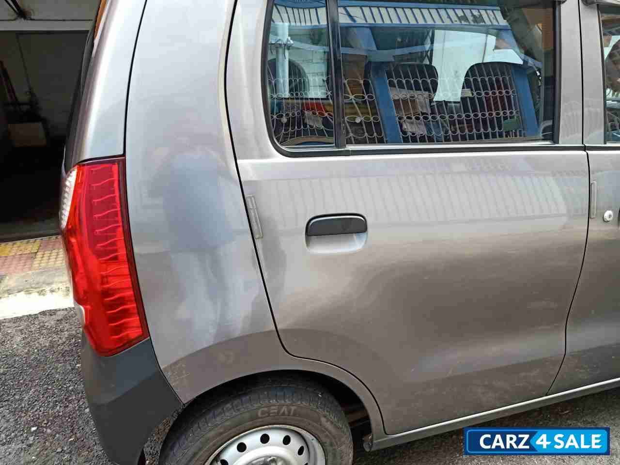 Grey Maruti Suzuki Wagon R LXi BS-III