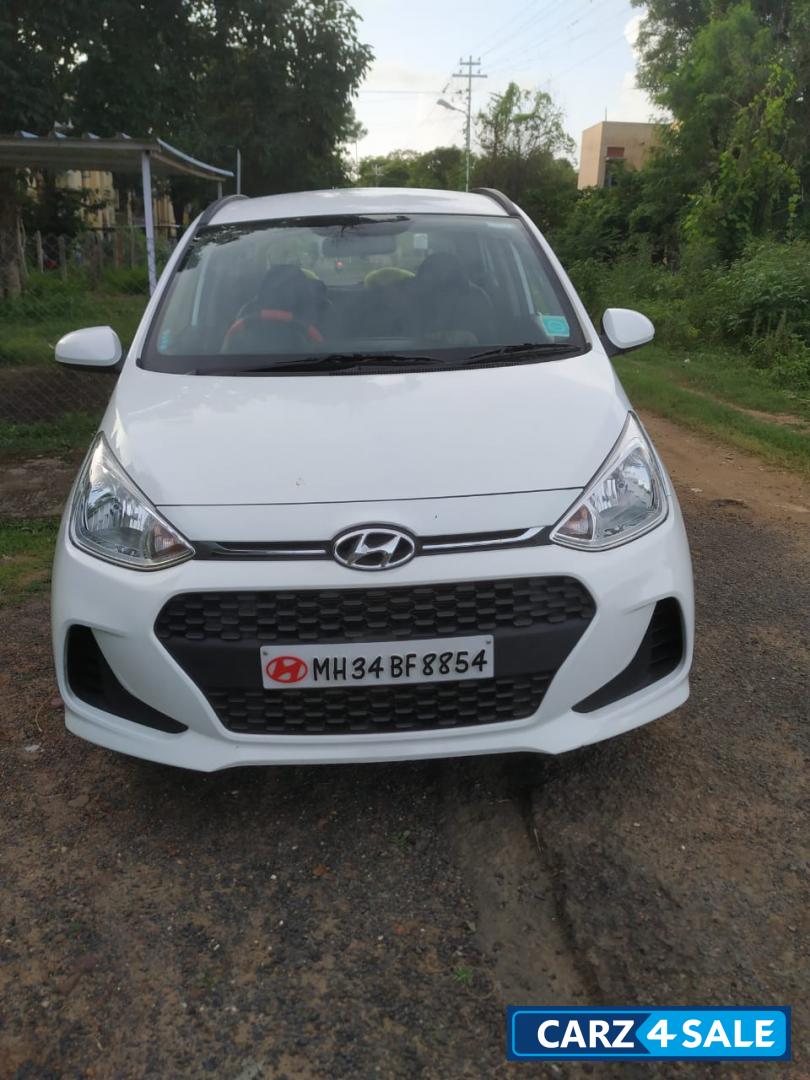Hyundai Grand i10 Magna 1.2 Kappa Dual VTVT Petrol AT