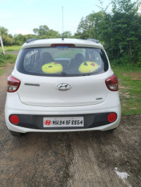 Hyundai Grand i10 Magna 1.2 Kappa Dual VTVT Petrol AT