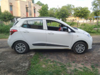 Hyundai Grand i10 Magna 1.2 Kappa Dual VTVT Petrol AT