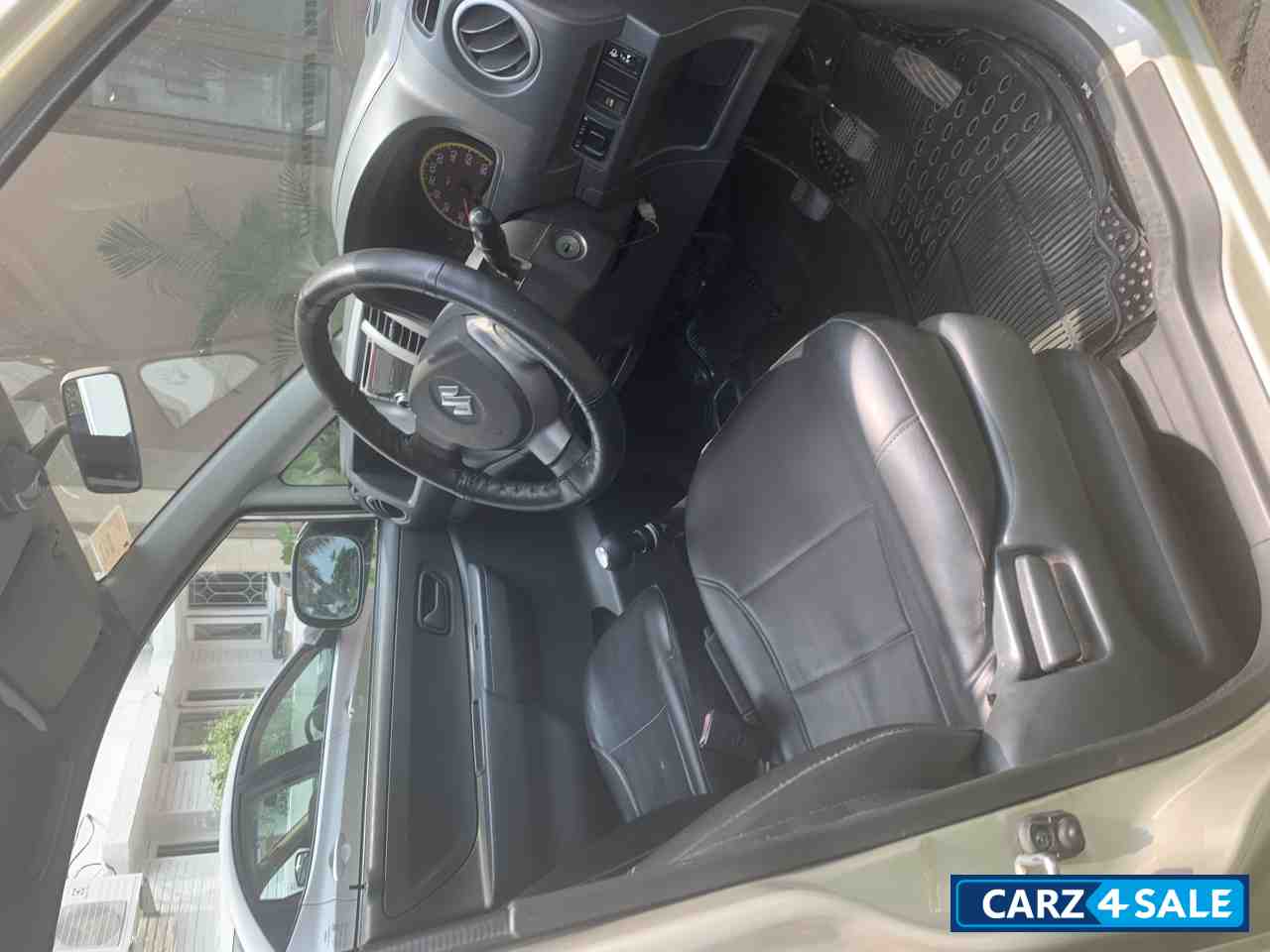 Poly Silver Maruti Suzuki Estilo Sports