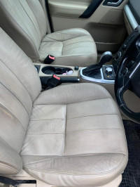 Black Land Rover Freelander 2 SE TD4