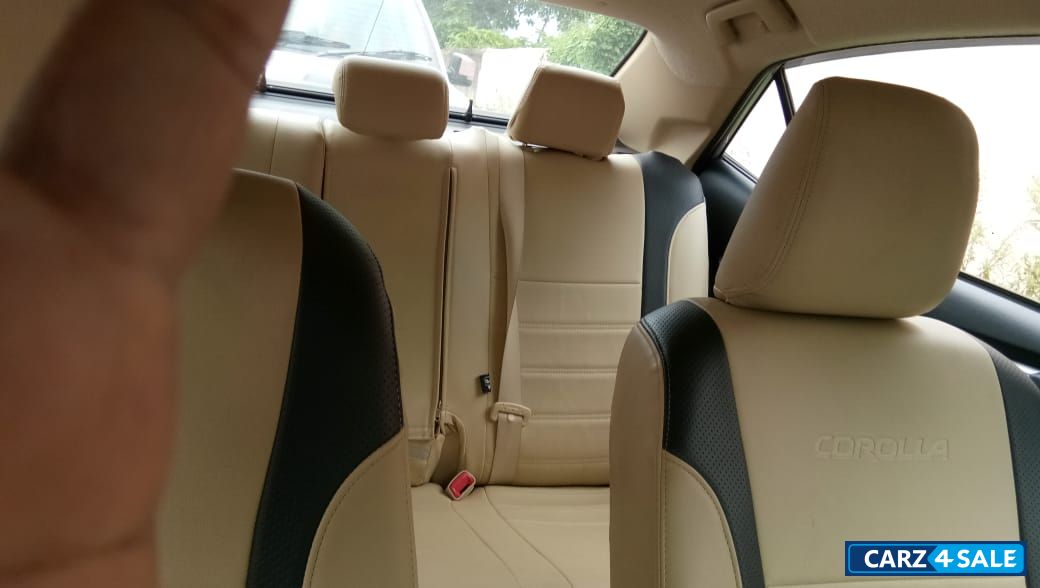 Metalic Silver Toyota Corolla Altis DGL Diesel