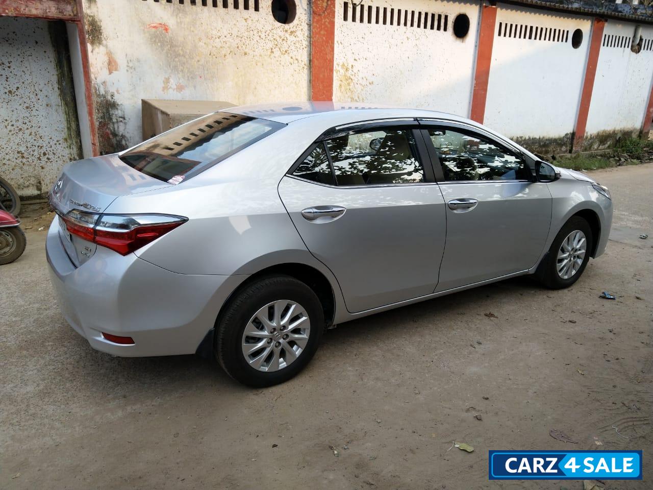 Metalic Silver Toyota Corolla Altis DGL Diesel
