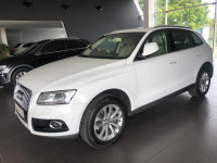 Ibis White Audi Q5 3.0 TDI quattro Premium Plus