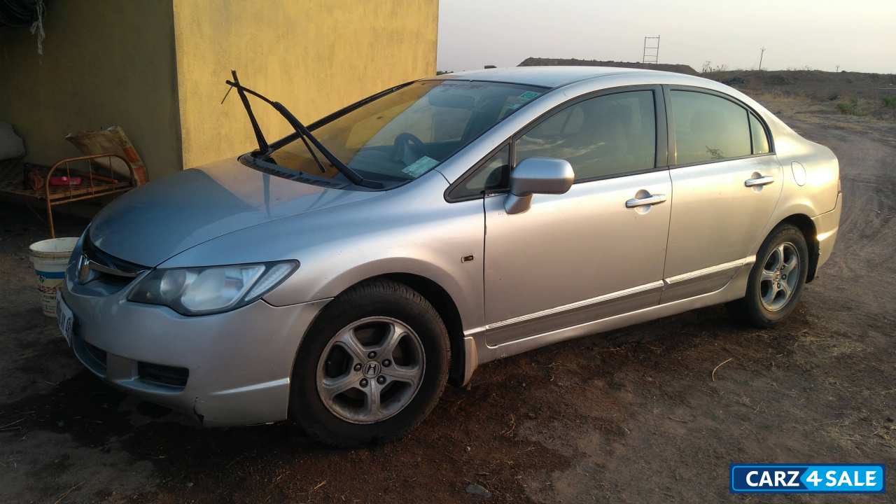 Honda Civic 1.8S MT