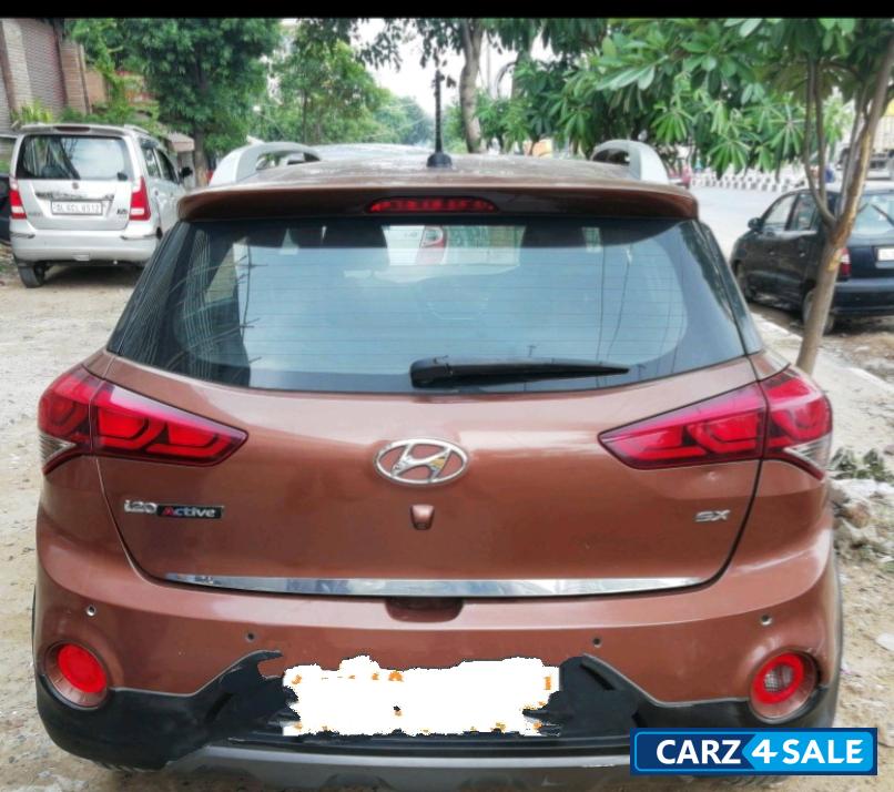 Brown Hyundai i20 Active 1.2 SX