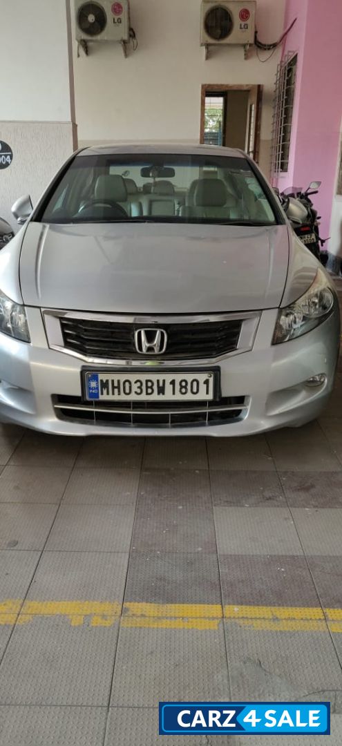 Honda Accord 2.3 VTi-L MT