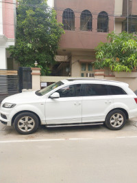 Audi Q7 35 TDI Premium Plus Sunroof