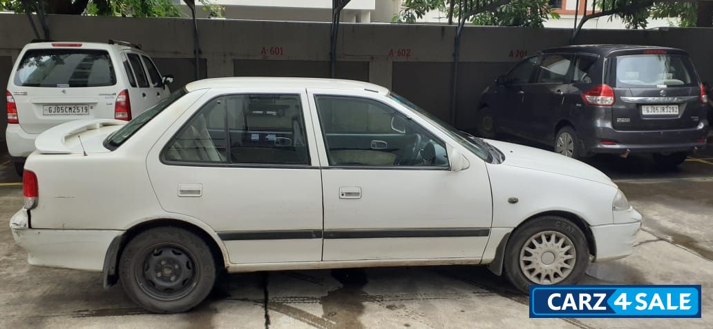 Maruti Suzuki Esteem VX