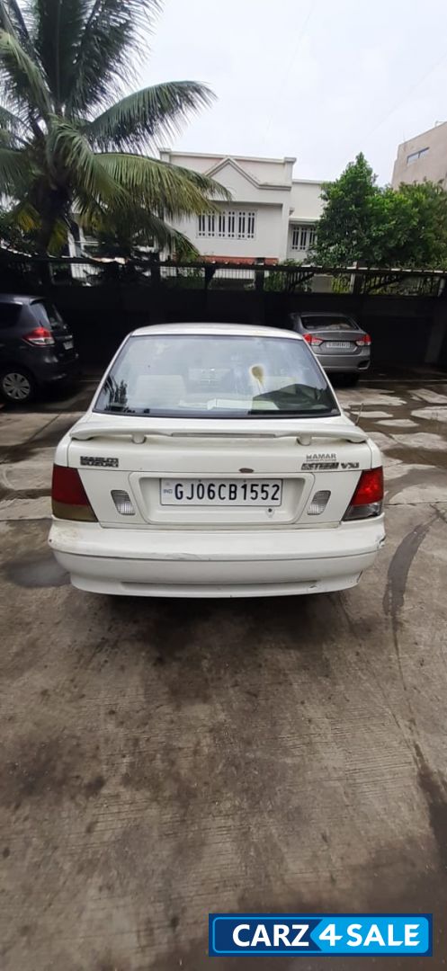 Maruti Suzuki Esteem VX