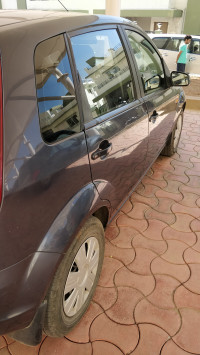 Grey Ford Figo 1.2 Duratec ZXI