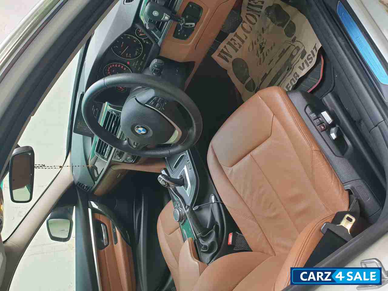 White BMW 3-Series 320d Luxury Line