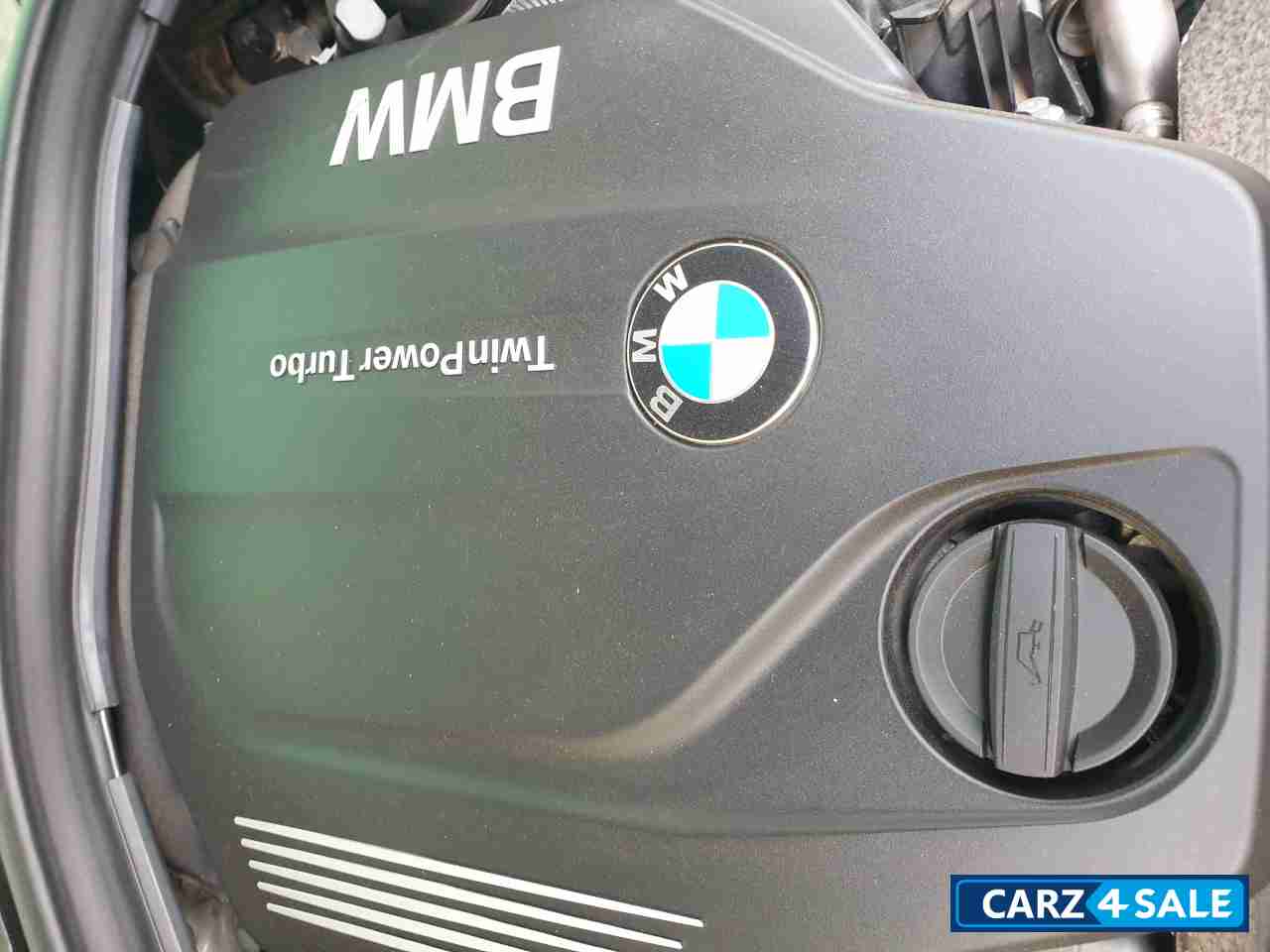 White BMW 3-Series 320d Luxury Line