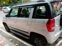 Silver Mahindra TUV300 T10 OPT 100HP N 2WD Diesel