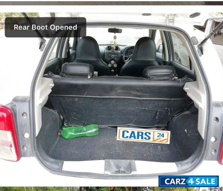 White Nissan Micra XL Petrol White Nissan Micra XL Petrol