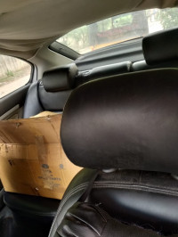 White Skoda Laura Ambiente 1.8 TSI