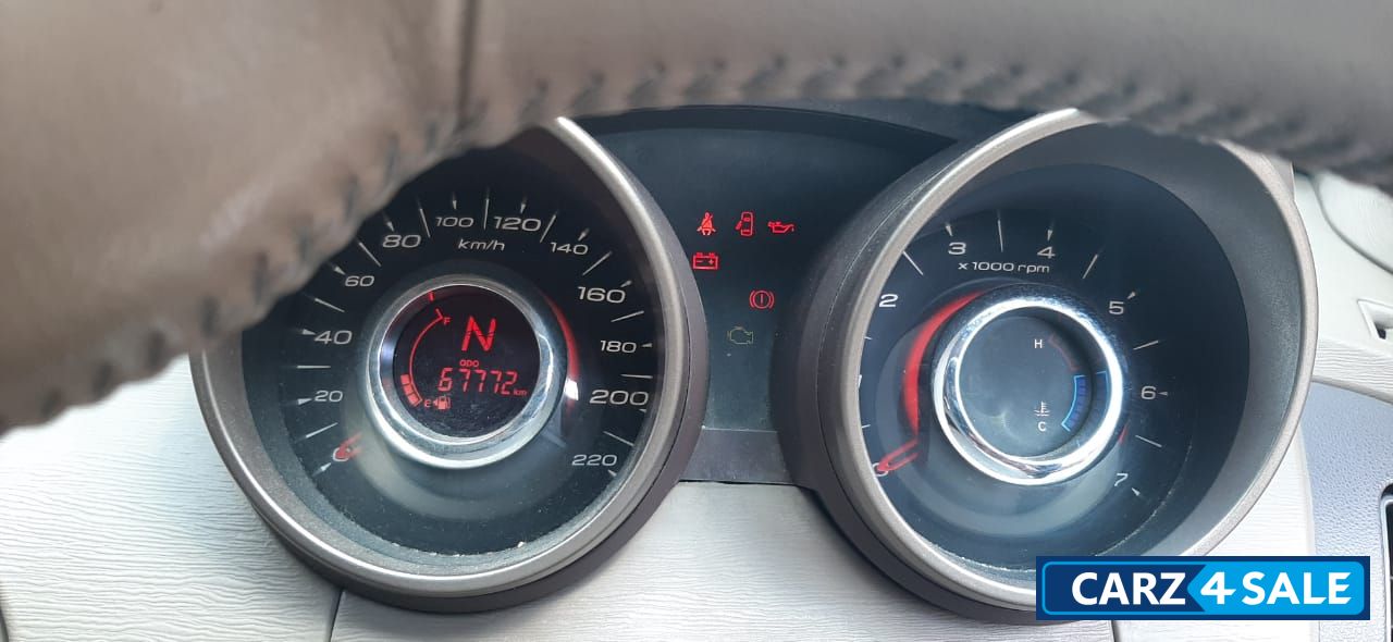 Mahindra XUV 500 W8 2WD