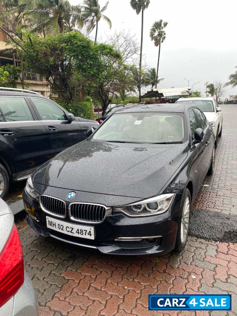 Black BMW 3-Series 320d GT Luxury Line