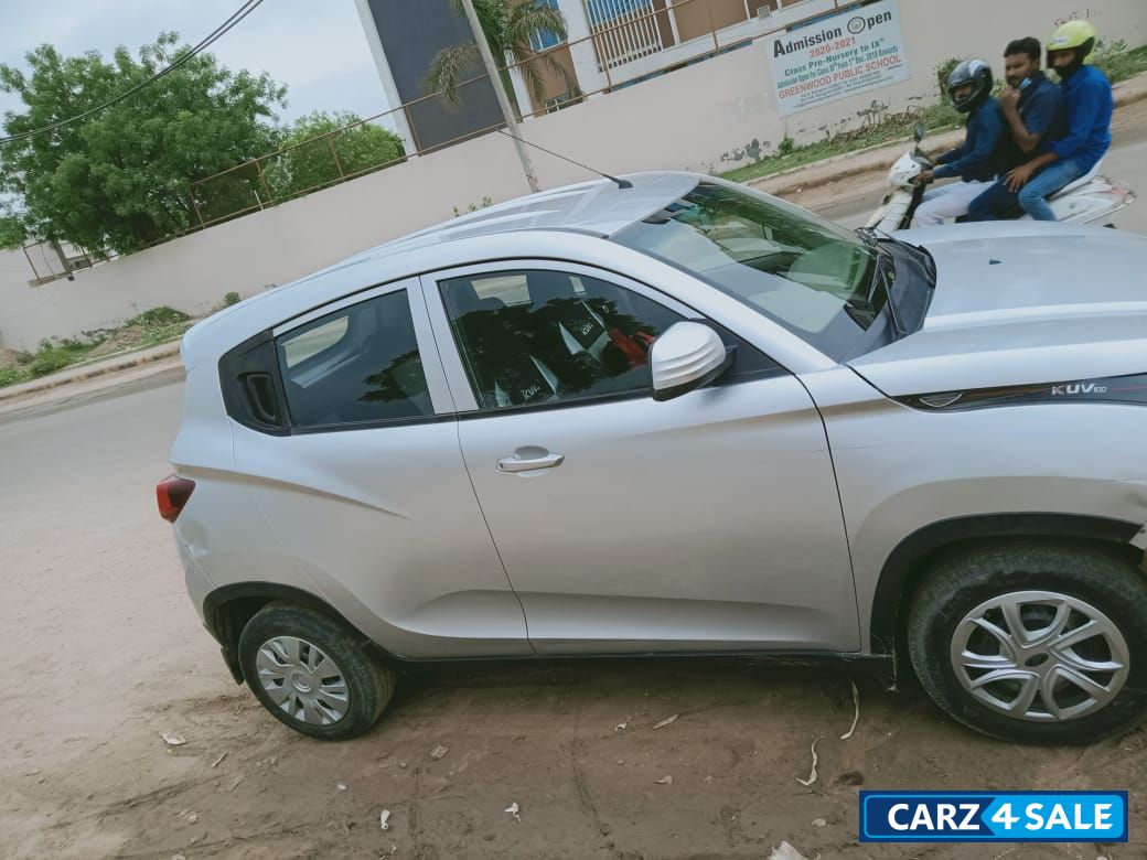 Mahindra KUV100 K4 Plus 6 STR