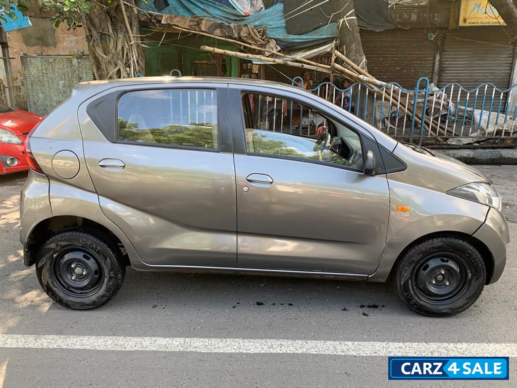 Bronze Gray Datsun Redi-GO T O