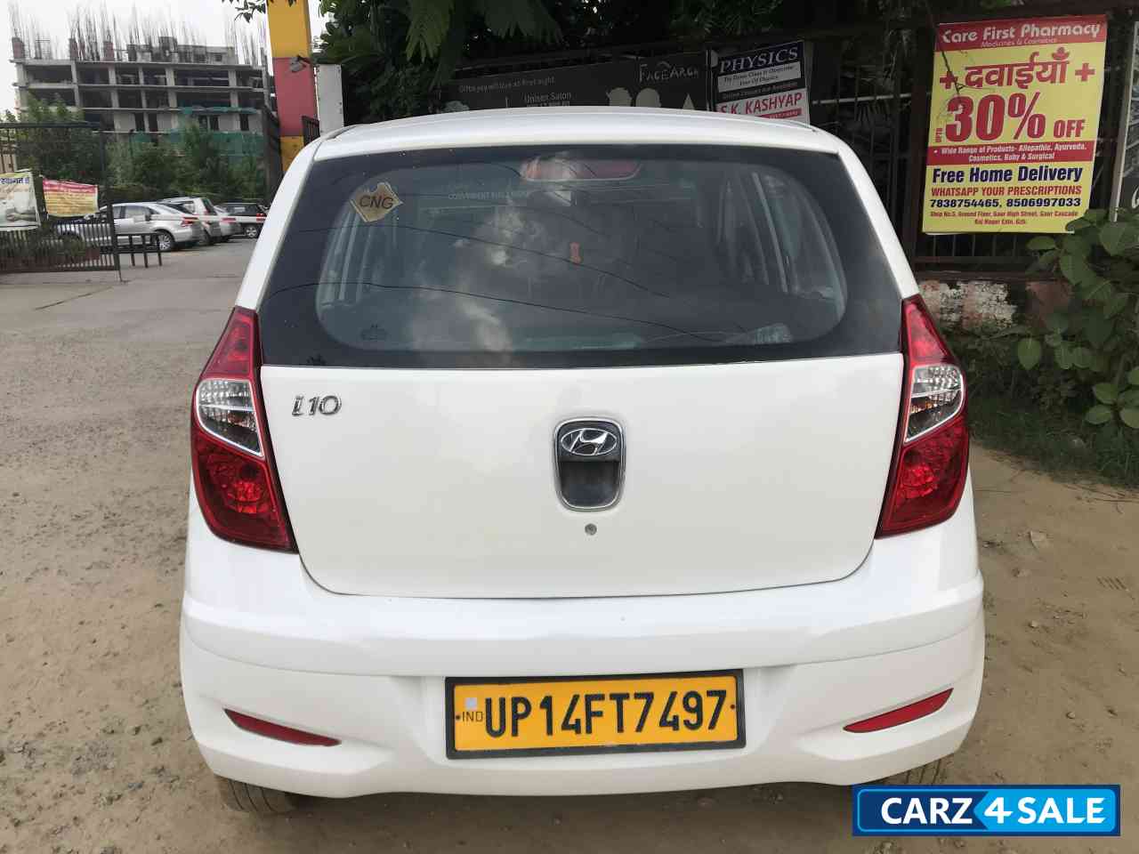 White Hyundai i10 1.1 Magna