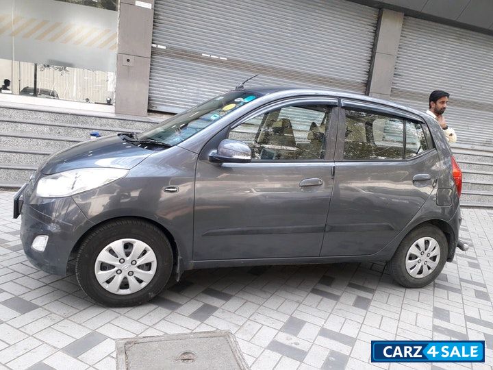Carbon Grey Hyundai i10