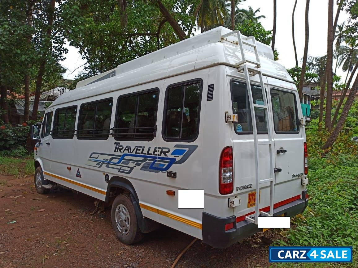 Force Motors  Tempo Traveller 21 Seater