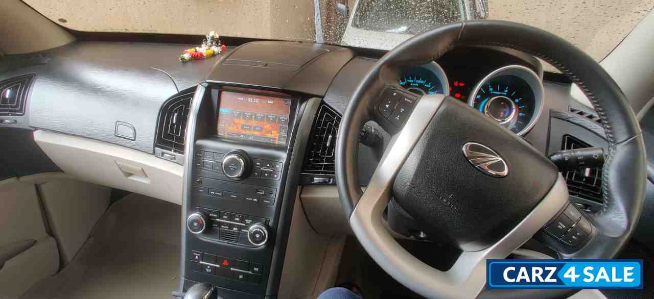 Mahindra XUV 500 AT W10 DIESEL