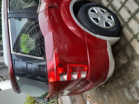 Maroon Red Mahindra XUV 500 W6 2WD