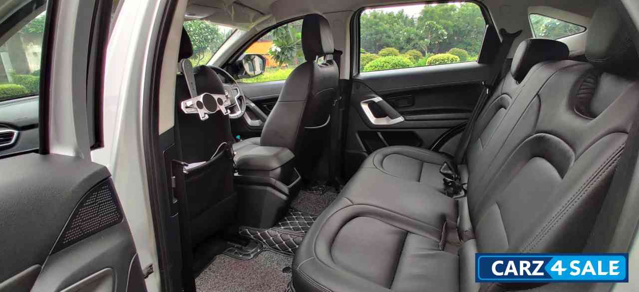 Tata Harrier XM Diesel