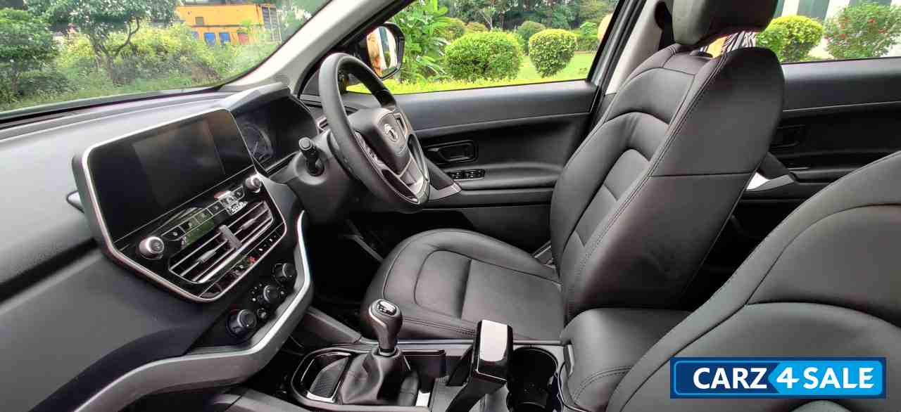 Tata Harrier XM Diesel