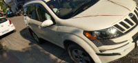 White Mahindra XUV 500 W8 4WD