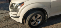 White Mahindra XUV 500 W8 4WD
