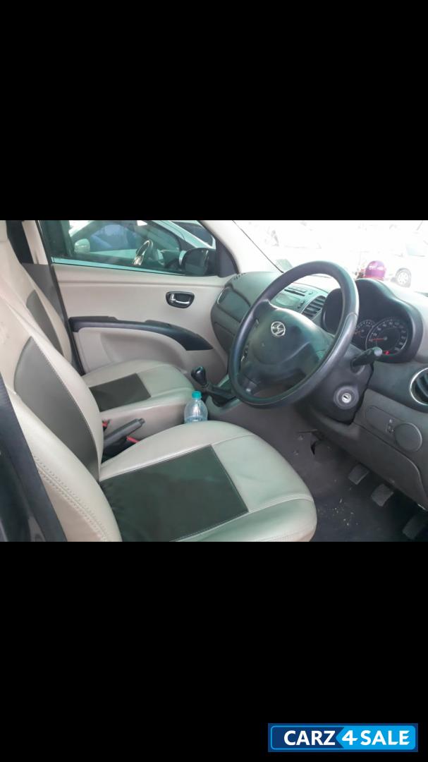 Grey Hyundai i10 1.2 Sportz Grey Hyundai i10 1.2 Sportz