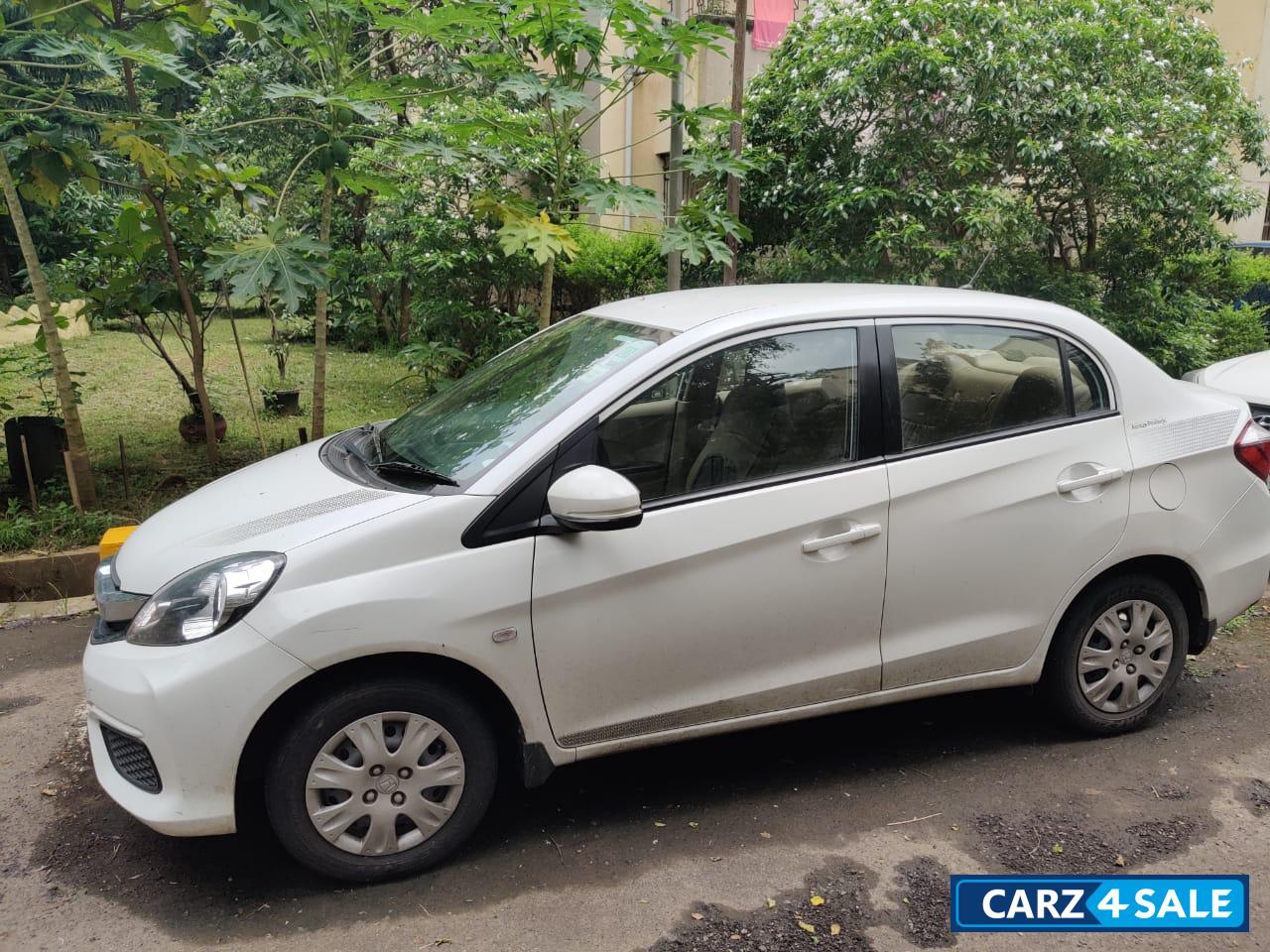 Honda Amaze VX MT Petrol Exclusive Edition