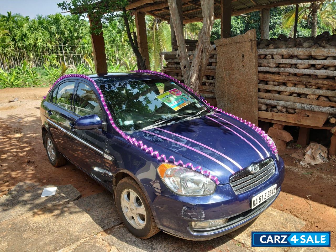 Deep Ocean Blue Hyundai Verna Transform 1.6 SX VTVT