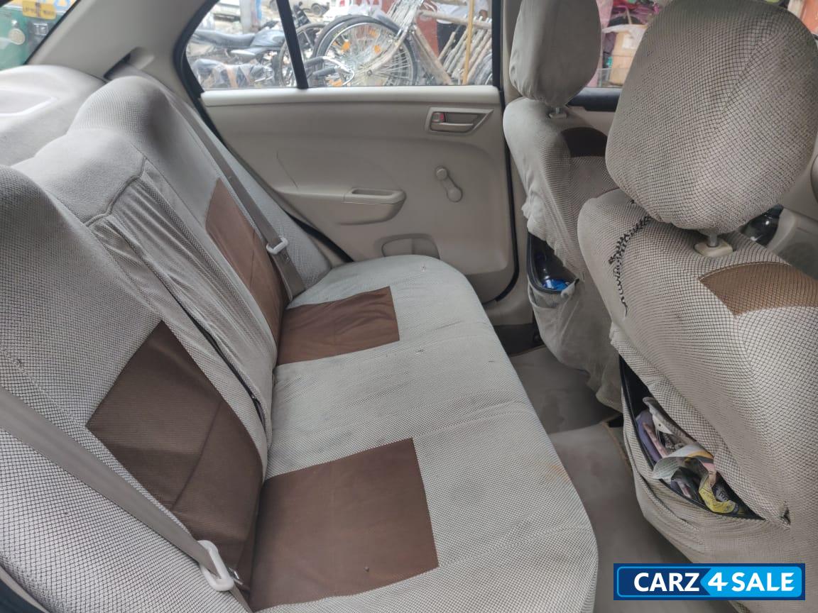 Maruti Suzuki Dzire LXI Petrol