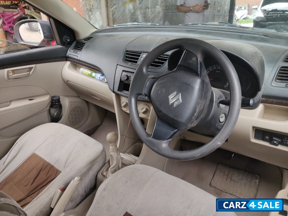 Maruti Suzuki Dzire LXI Petrol